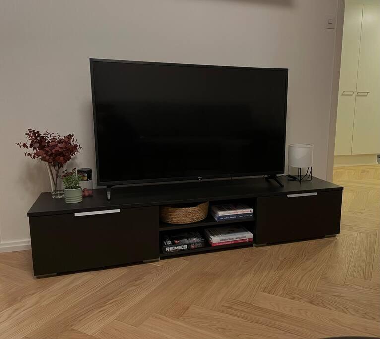 Ydinkeskusta Kaksio Saimaa Naekymillae, Ac, Wifi, Parveke Apartment ลาเปเอรันตา ภายนอก รูปภาพ